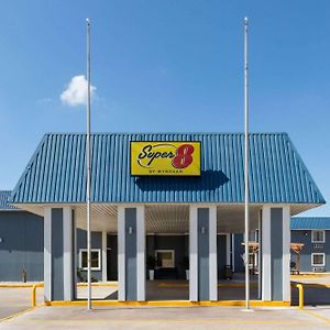 Super 8 By Wyndham Buffalo